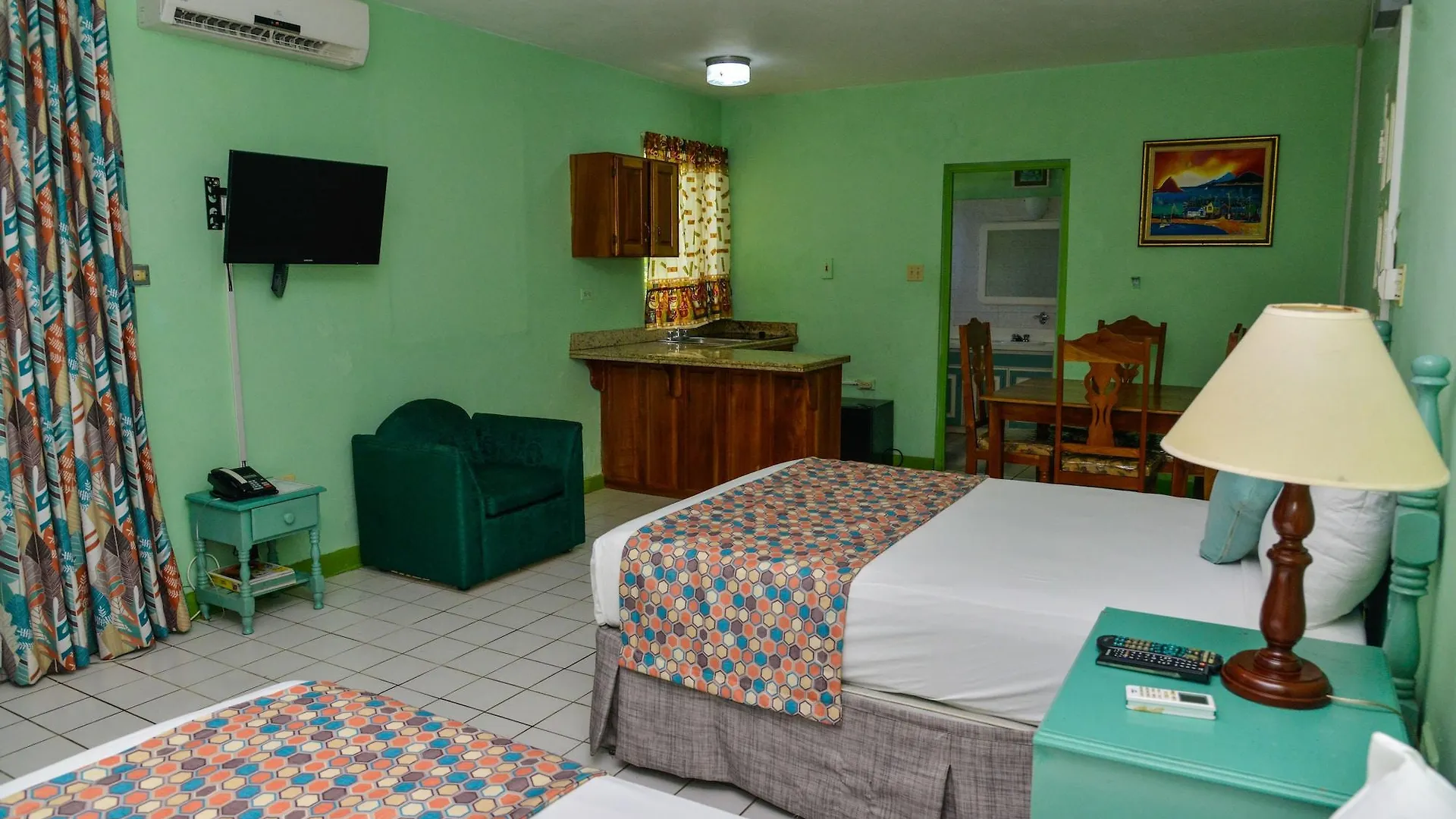 ***  Foote Prints On The Sands Hotel Negril Jamaica