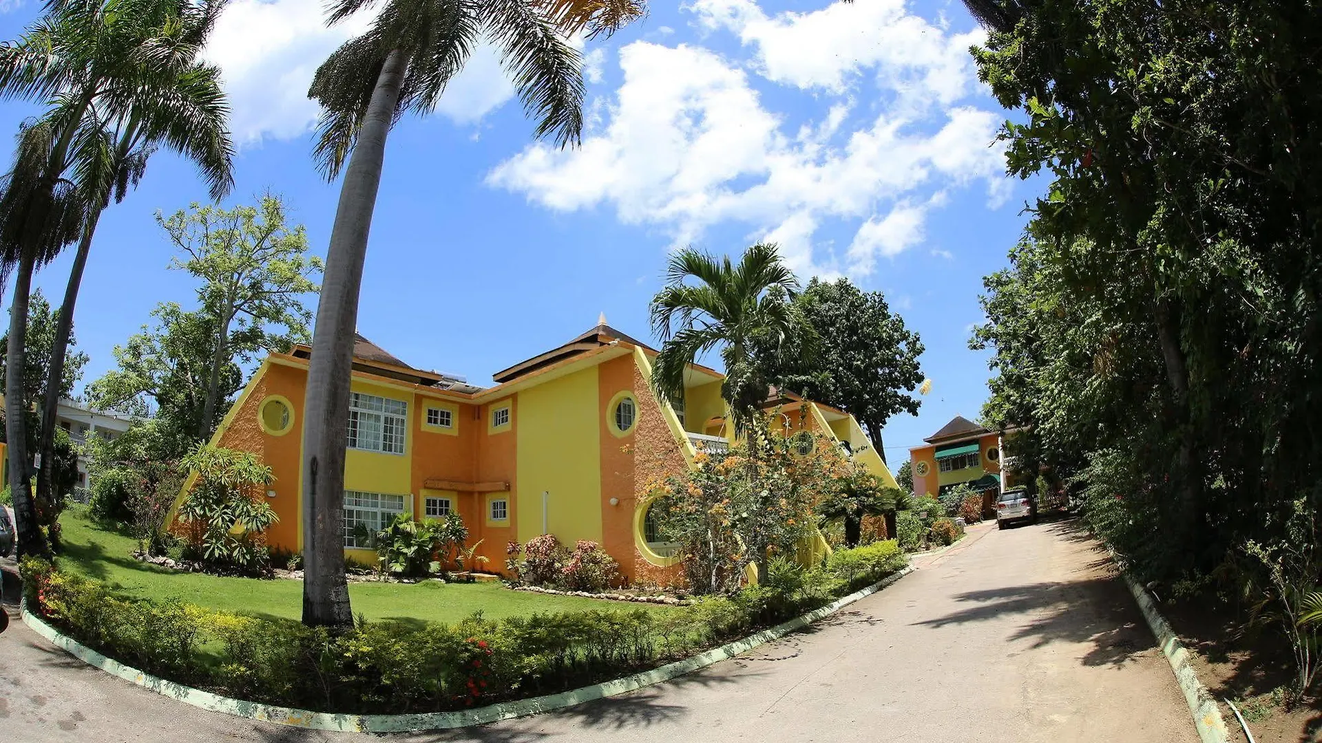 Foote Prints On The Sands Hotel Negril